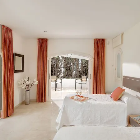 Bara Villa *